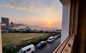 Sunset Point Apts - North Shore Suite